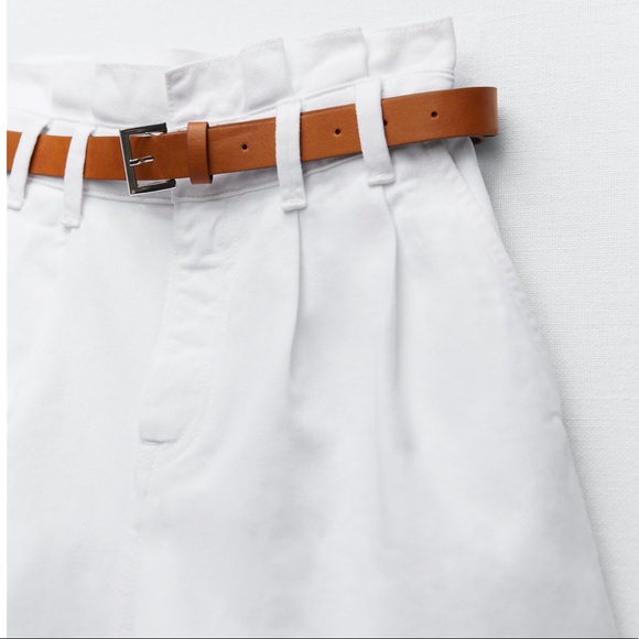 High waisted belted shorts - Picture 2 of 3